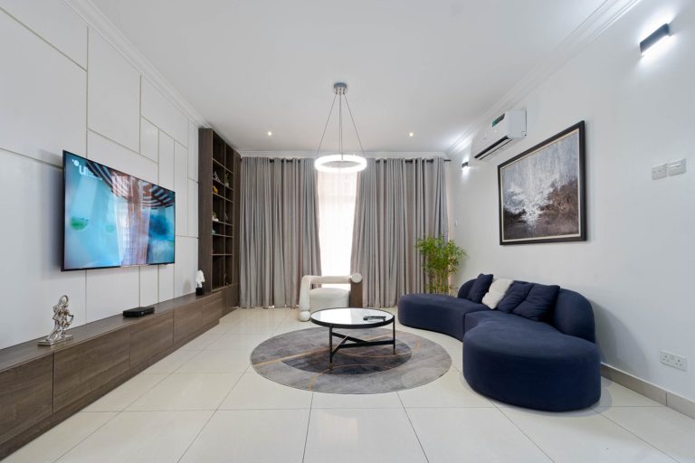 property-686513c68900cf000d4e8433-1751456561849-cover